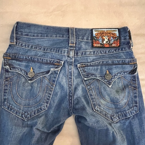 EUROPEAN true religion world tour jeans. You won’t find these in the US - Picture 6 of 6